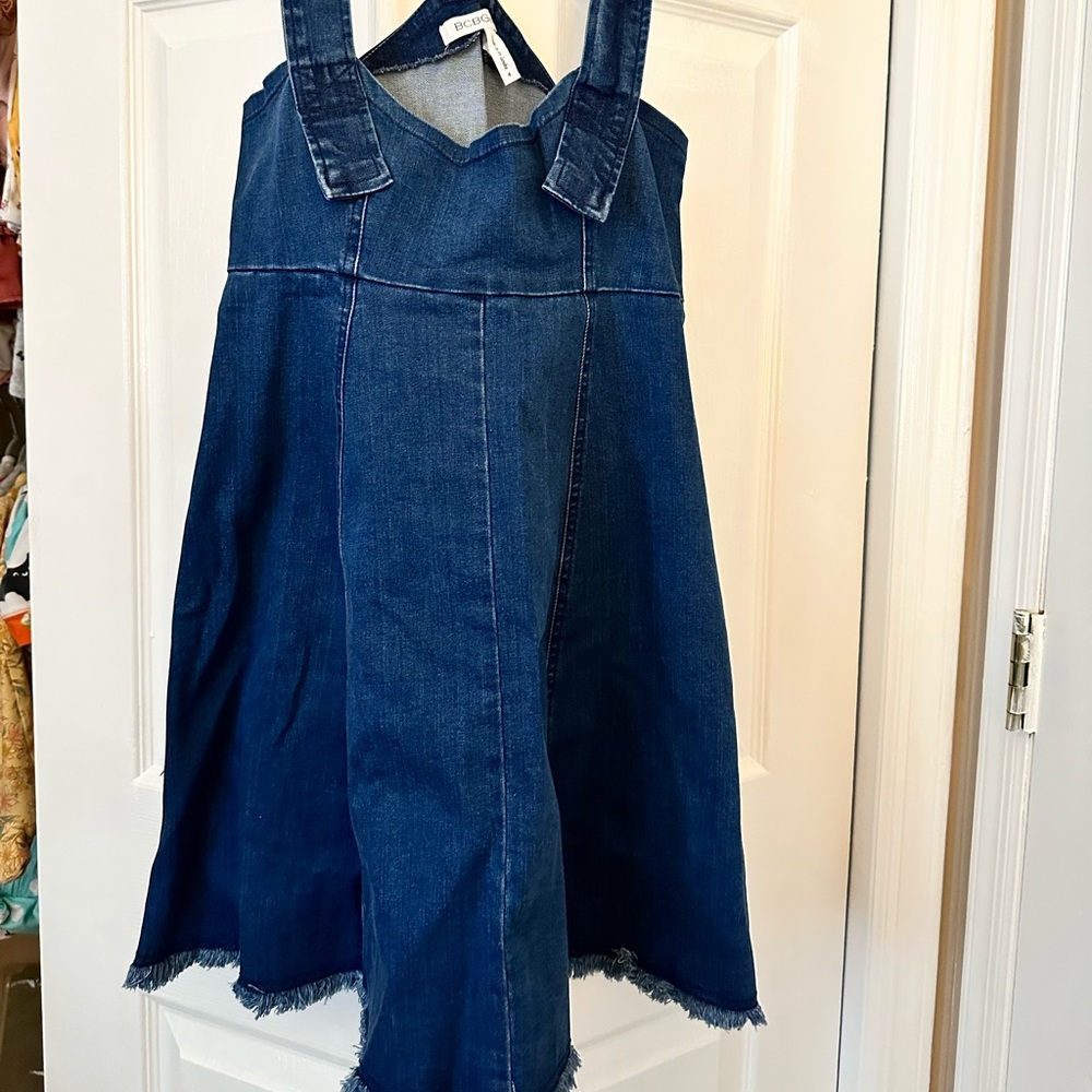 Never worn BCBG